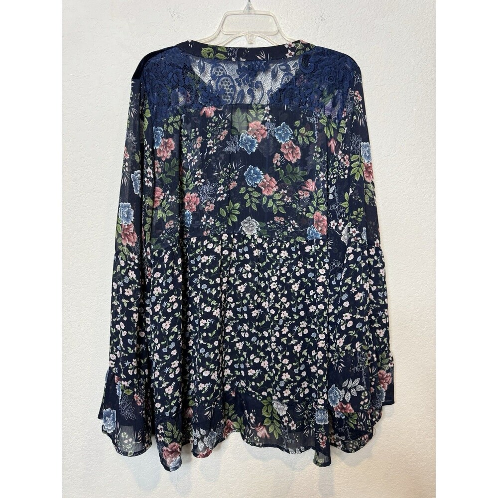 Suzanne Betro Plus Size Weekend Blue Floral Chiffon Lace Velour Boho Blouse 3X - Picture 8 of 10